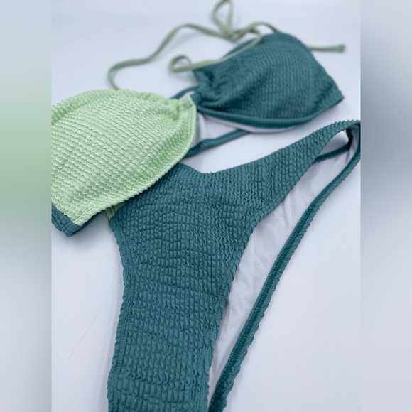 BRAND NEW High cut bikini - MEDIUM -NEVER WORN - light teal - Picture 2 of 3